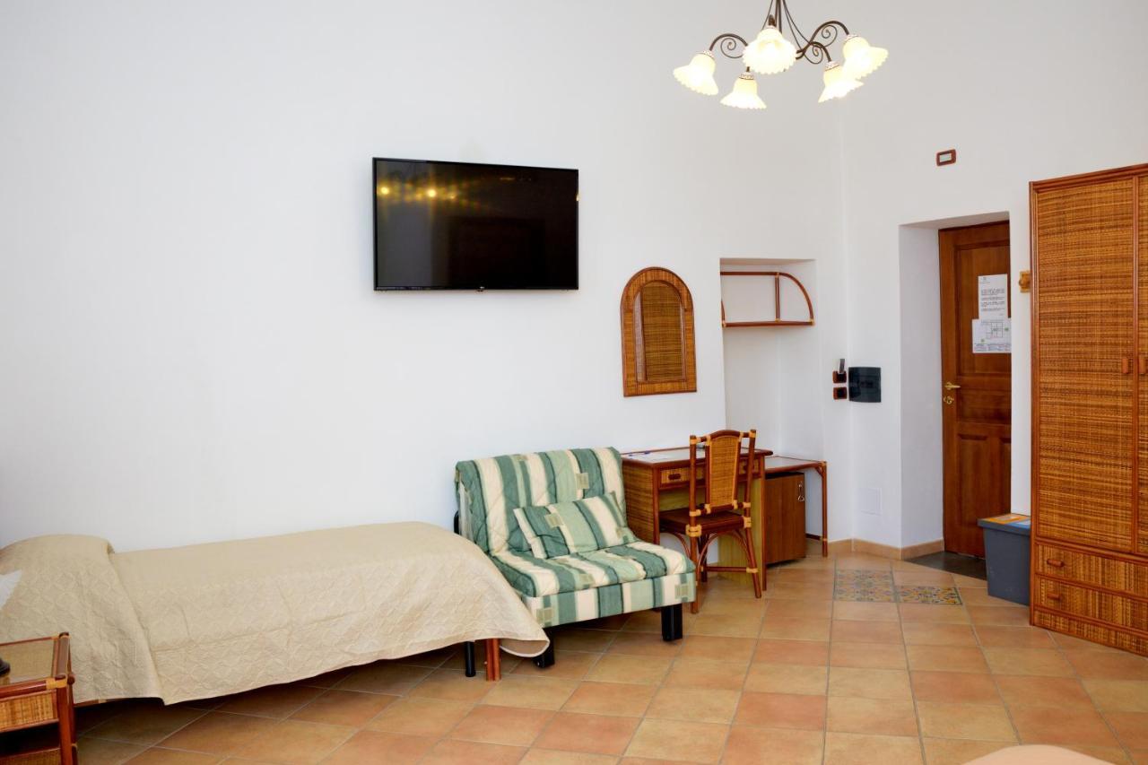 Principe Di Rinella 3*